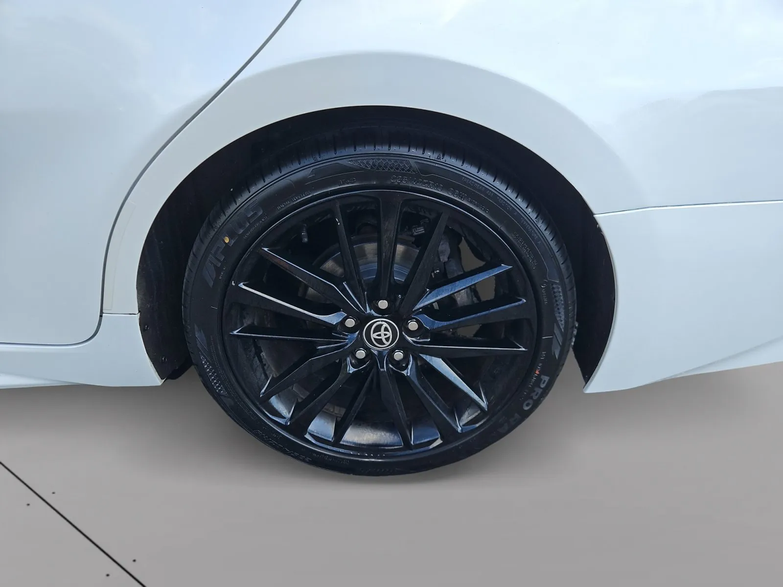 Toyota Camry photo 14