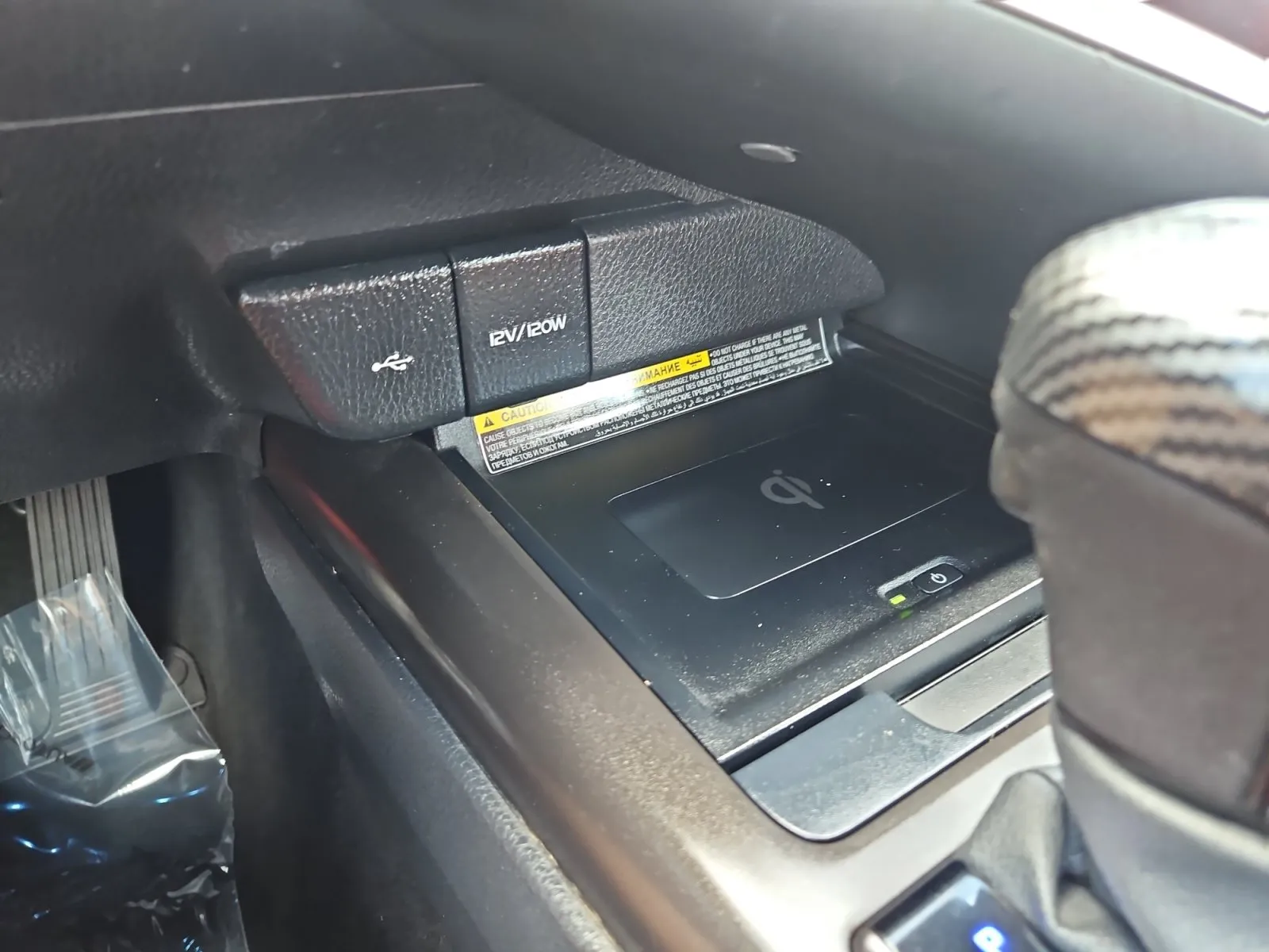 Toyota Camry photo 19
