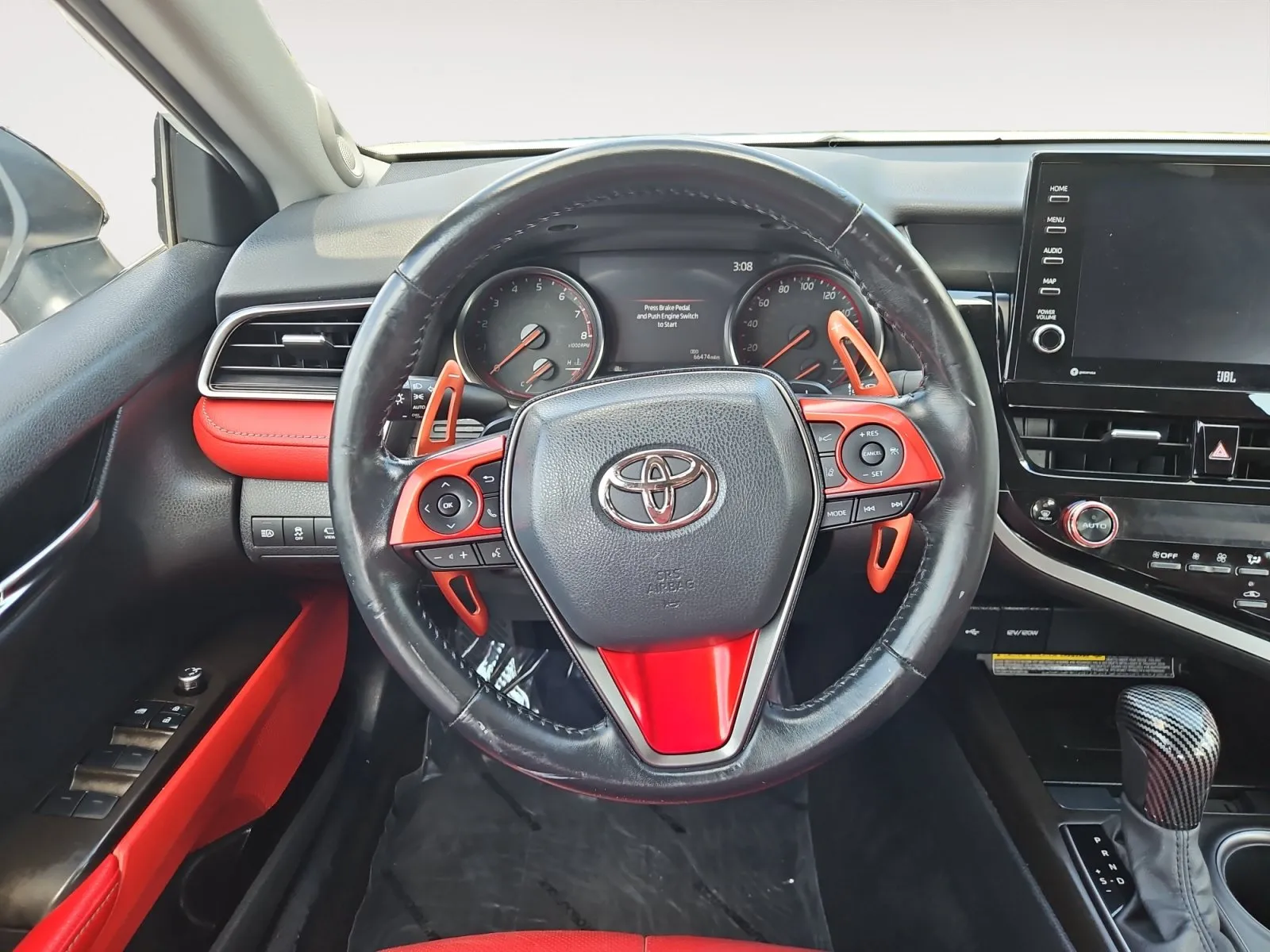 Toyota Camry photo 12