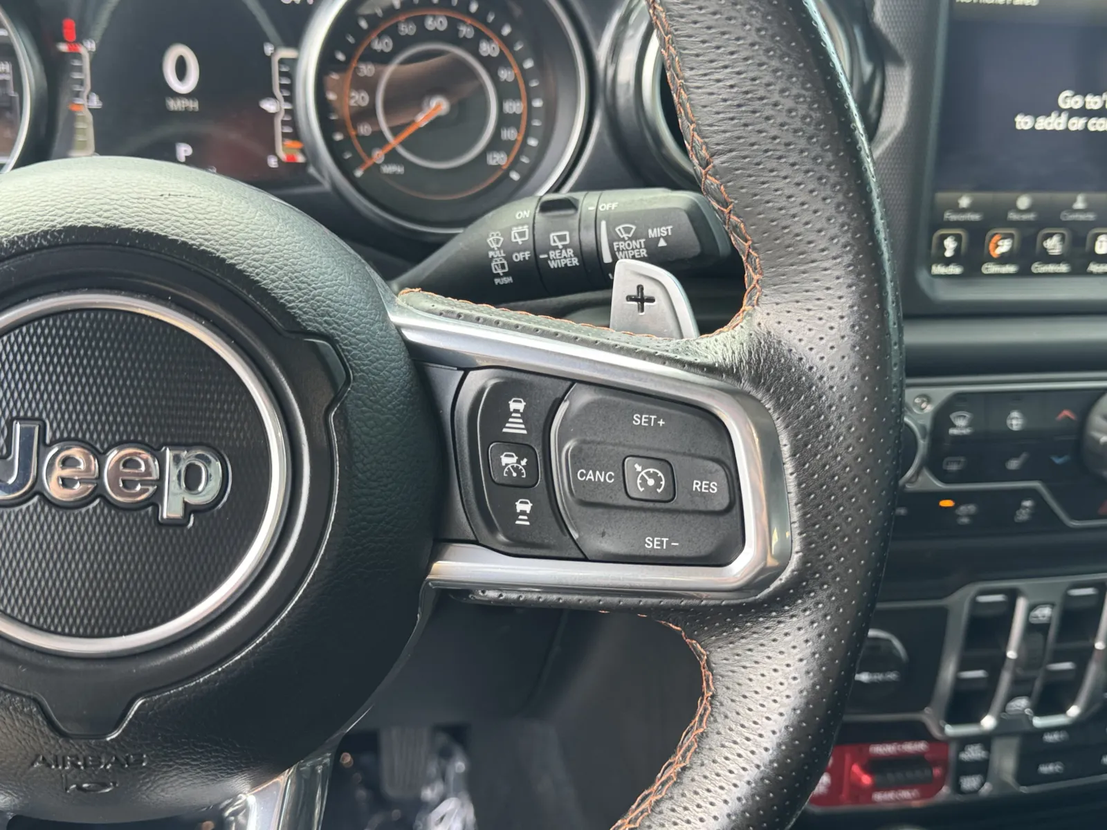 Jeep Wrangler photo 20