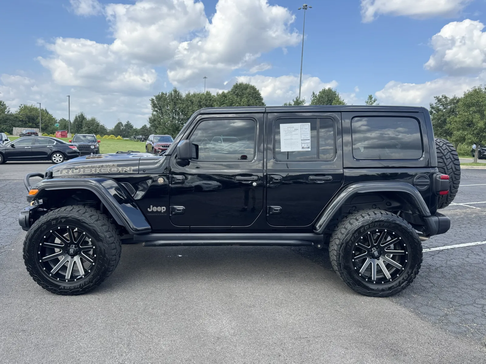 Jeep Wrangler photo 9