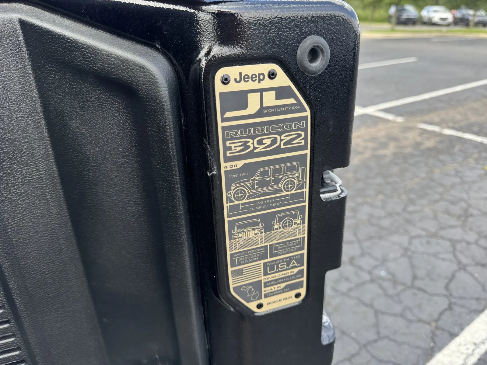 Jeep Wrangler photo 14