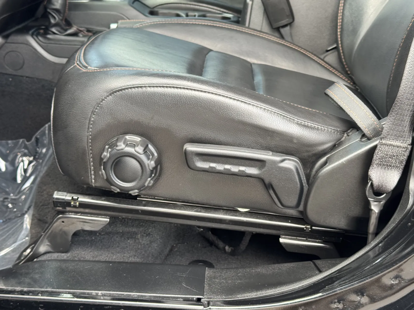 Jeep Wrangler photo 32
