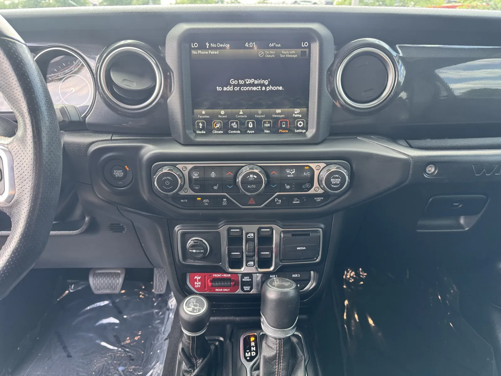 Jeep Wrangler photo 24