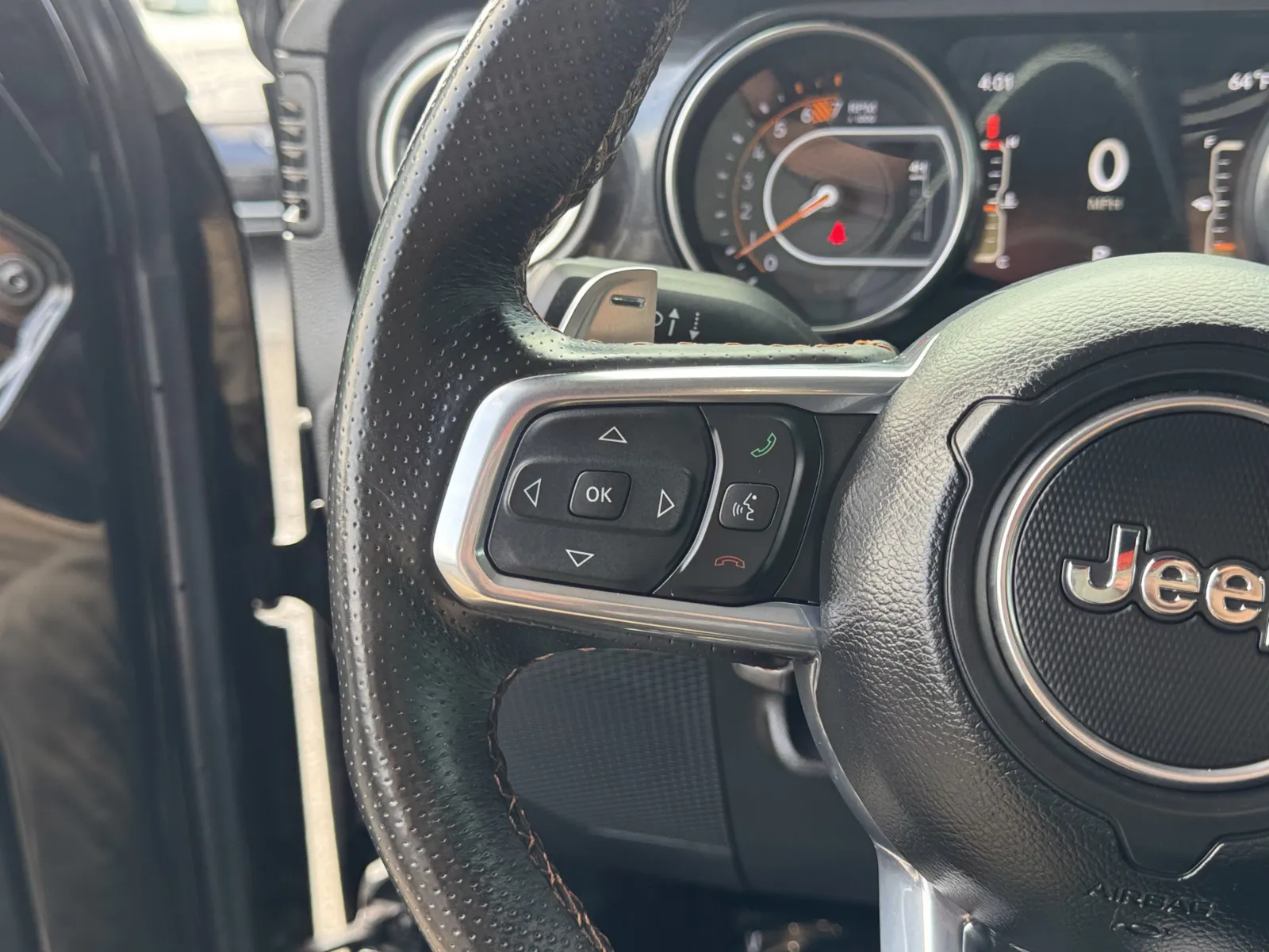 Jeep Wrangler photo 19