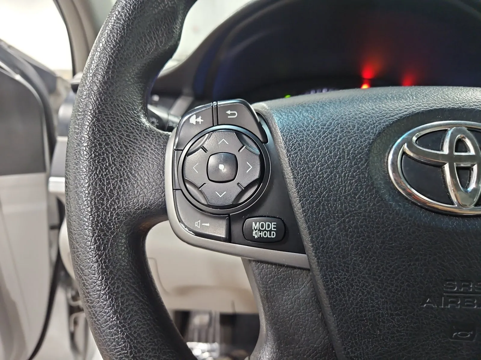 Toyota Camry photo 20