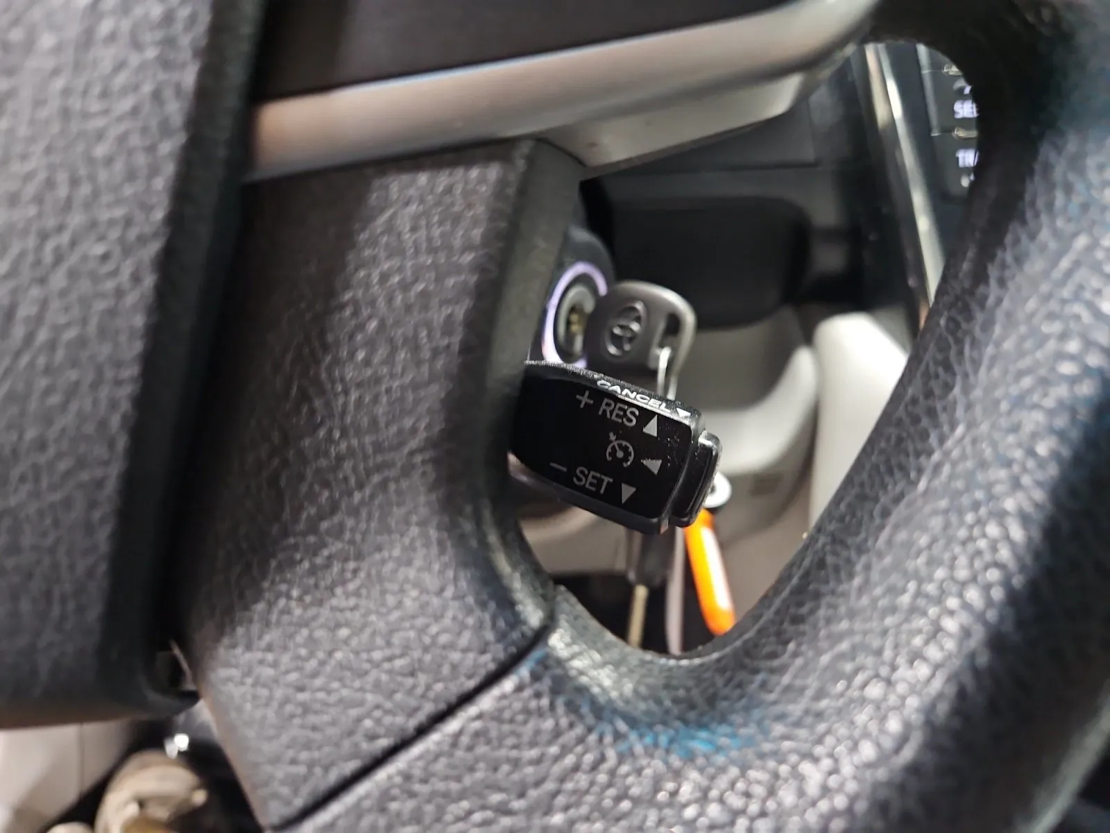 Toyota Camry photo 19