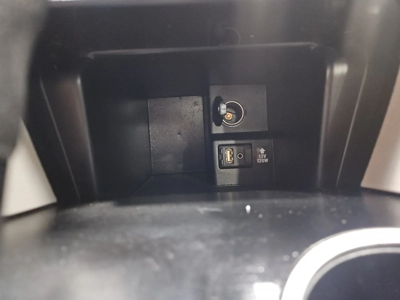 Toyota Camry photo 18
