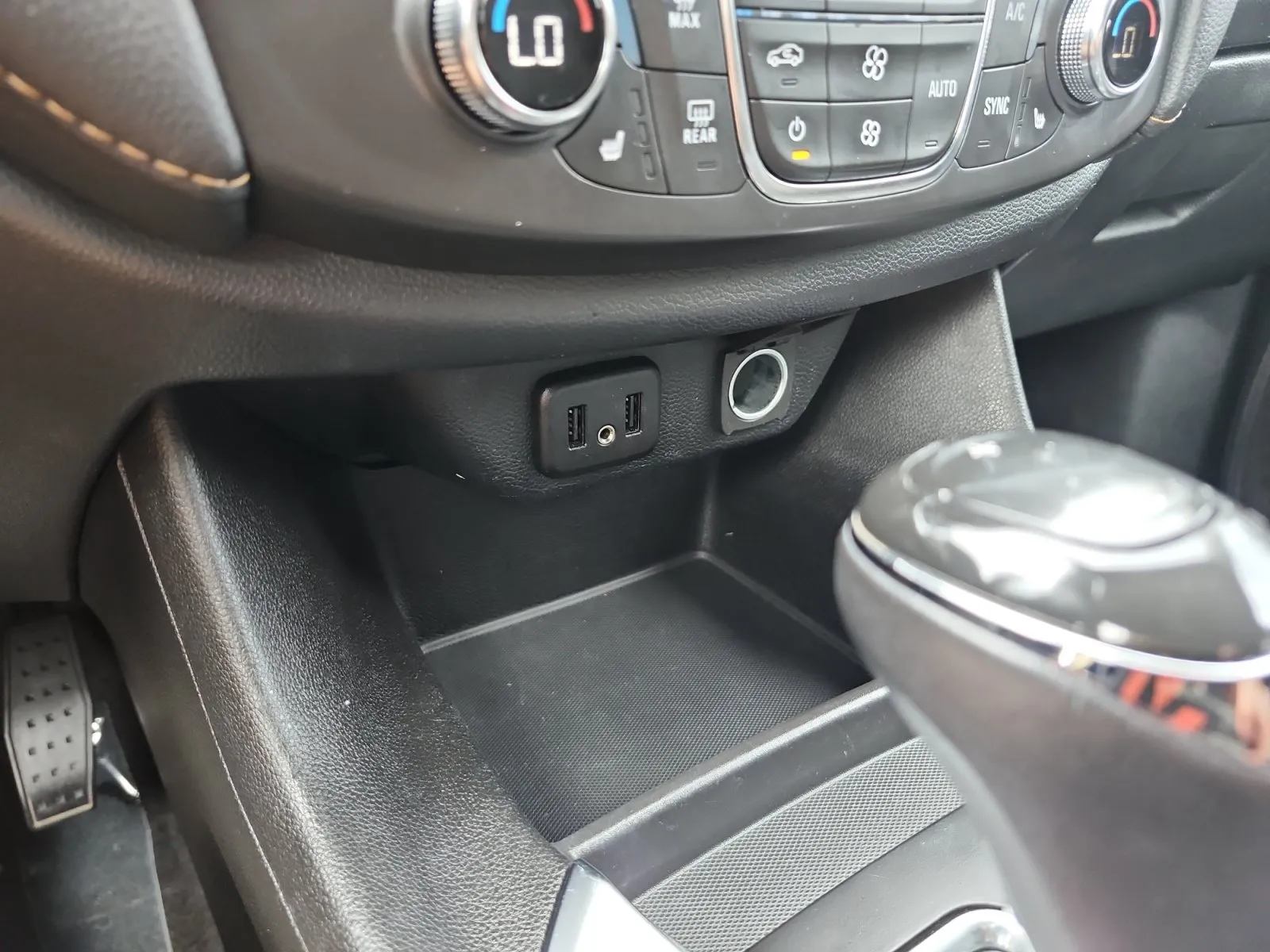 Chevrolet Traverse photo 22