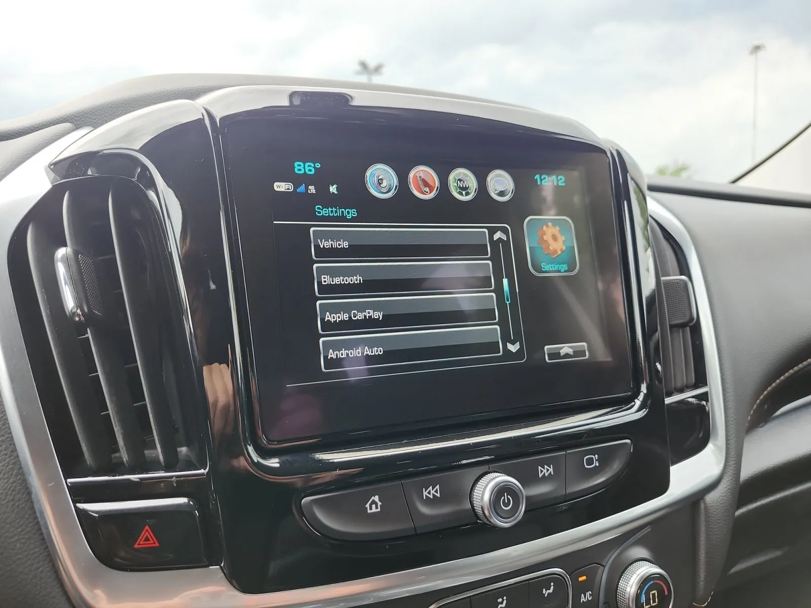 Chevrolet Traverse photo 19