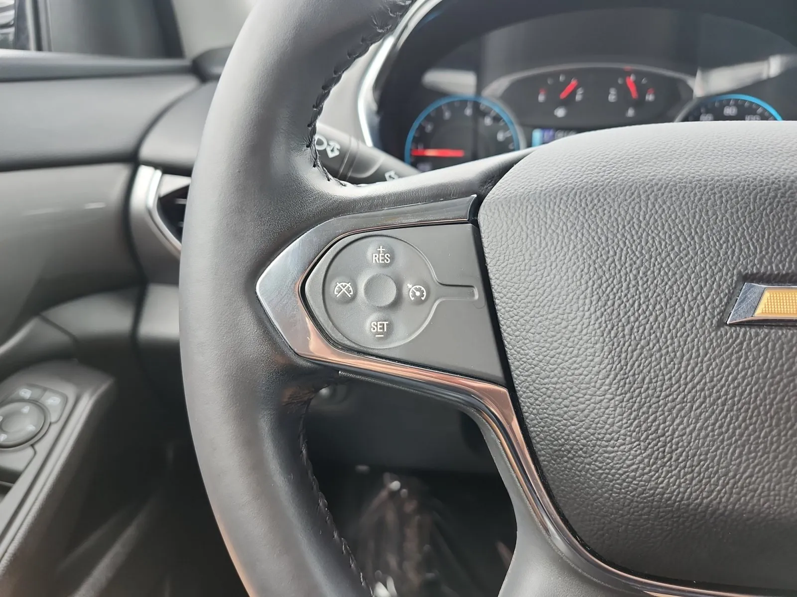 Chevrolet Traverse photo 25