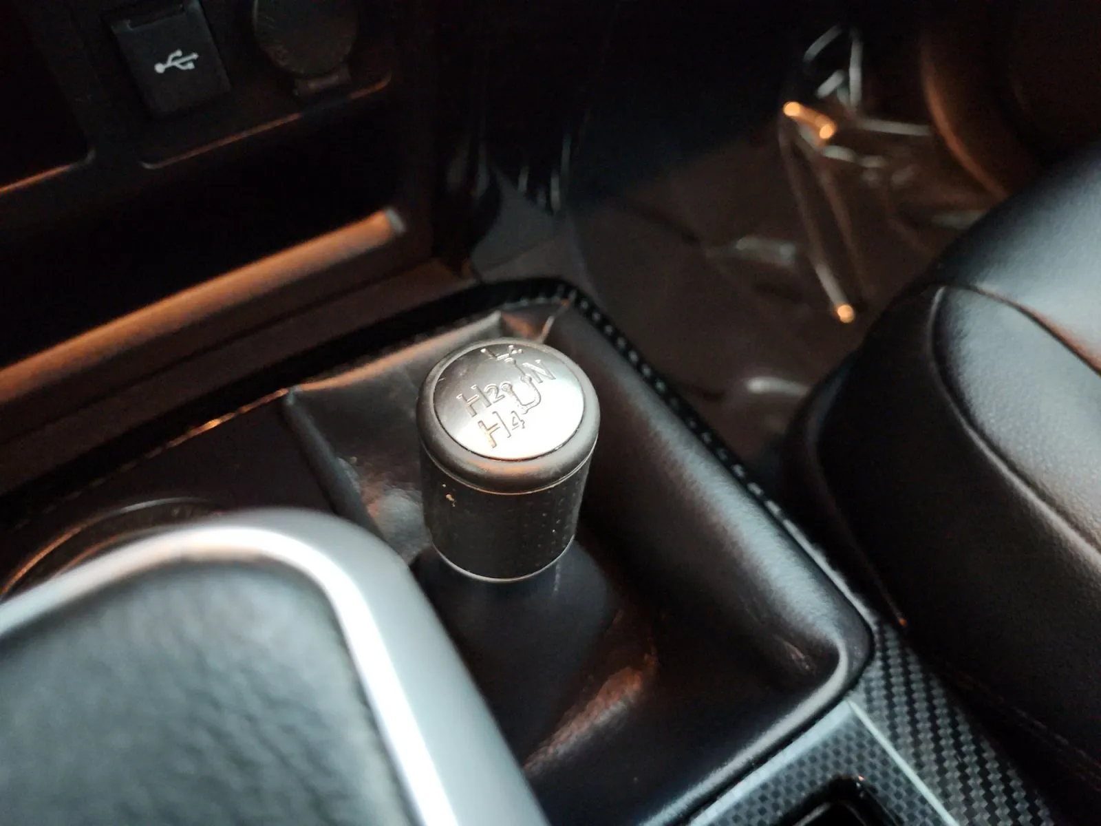 Toyota 4Runner photo 23