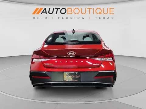 More photos of 2018 Hyundai Elantra Value Edition at Auto Boutique Ohio, OH