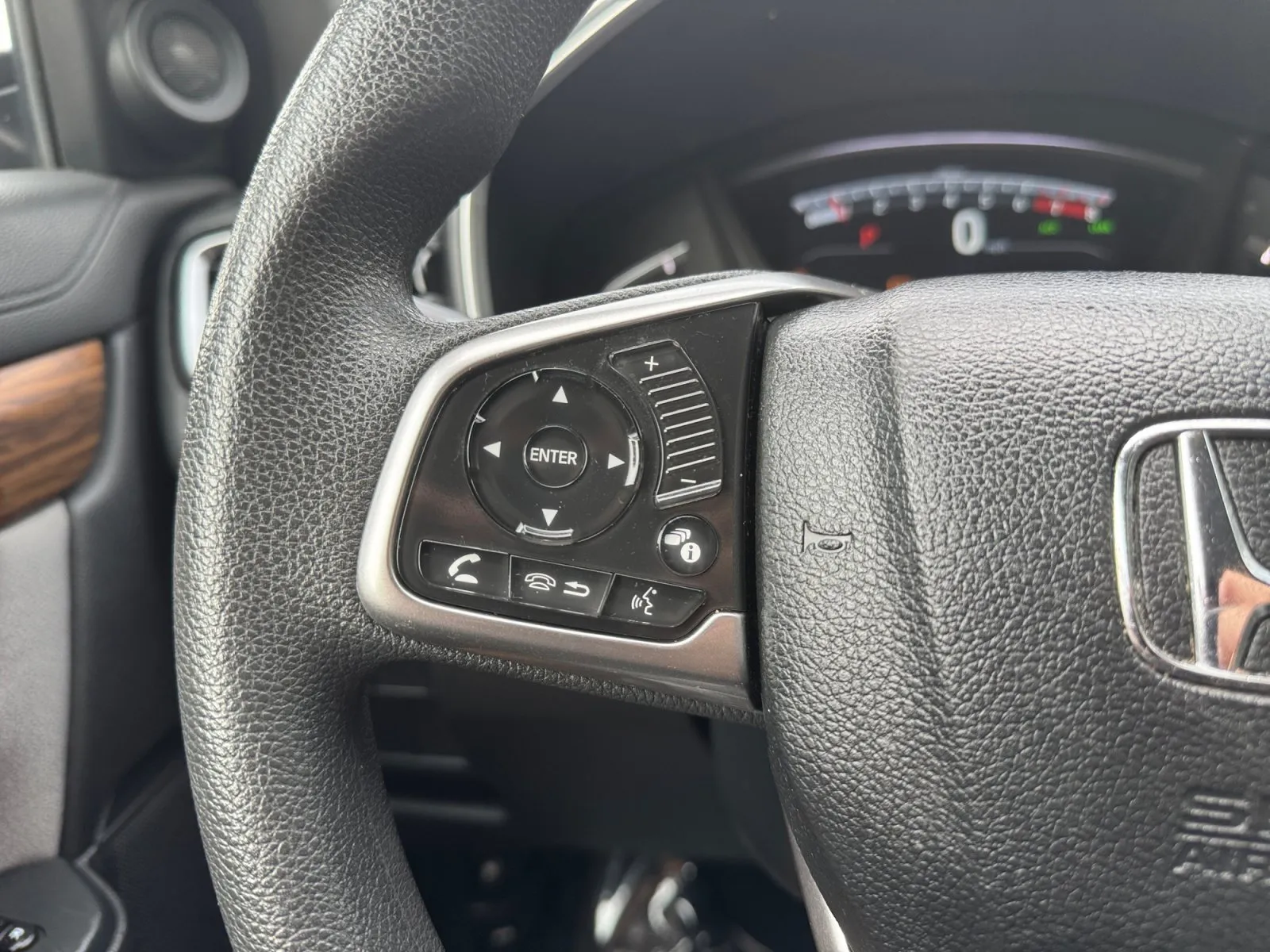 Honda CR-V photo 25