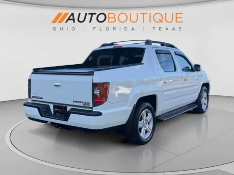 More photos of 2014 Honda Ridgeline RTL at Auto Boutique Ohio, OH