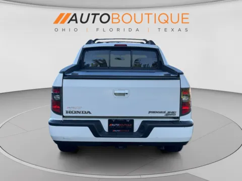 More photos of 2014 Honda Ridgeline RTL at Auto Boutique Ohio, OH