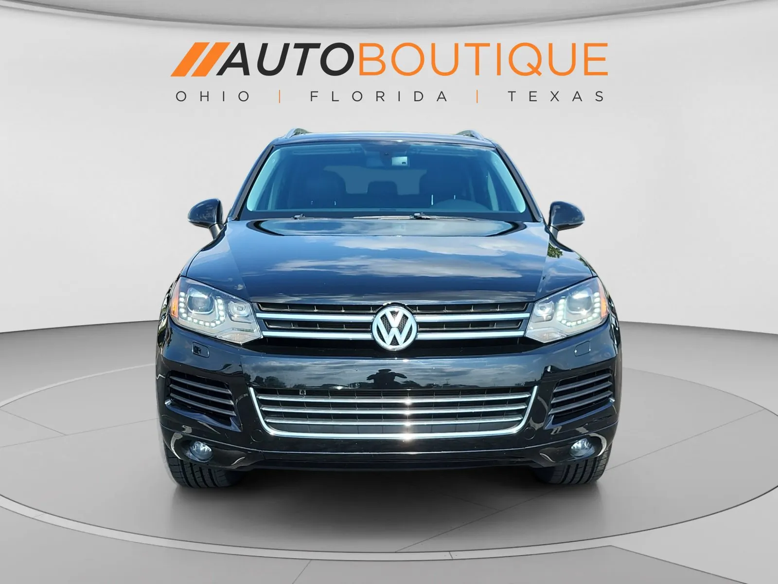 Volkswagen Touareg photo 8