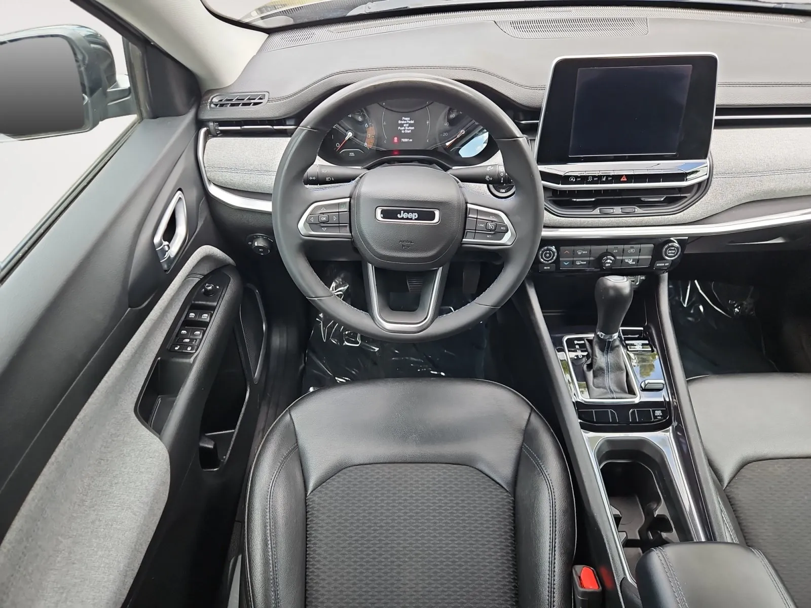Jeep Compass photo 10