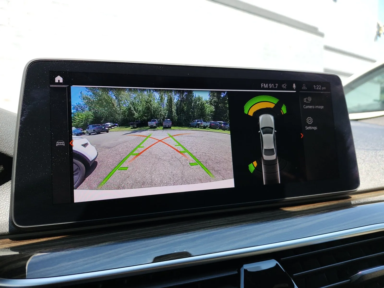 BMW 5 Series photo 20