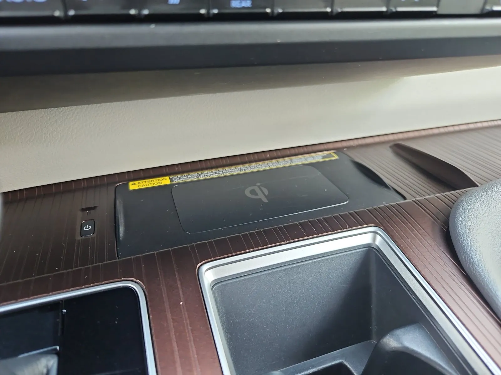Toyota Sienna photo 22