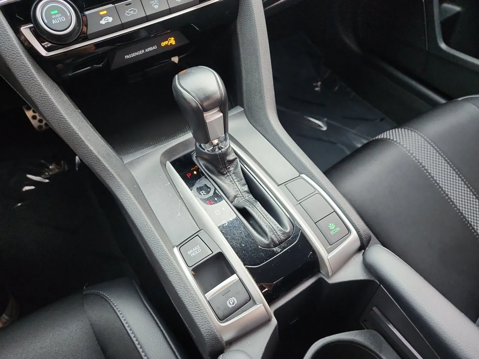Honda Civic photo 18