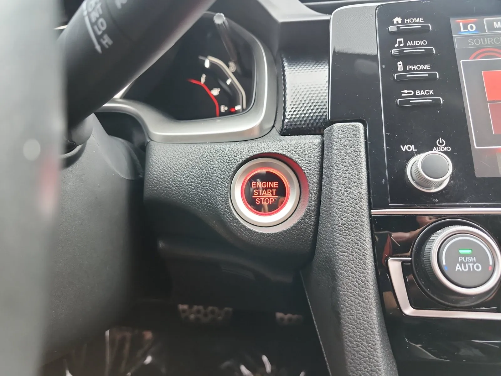 Honda Civic photo 17