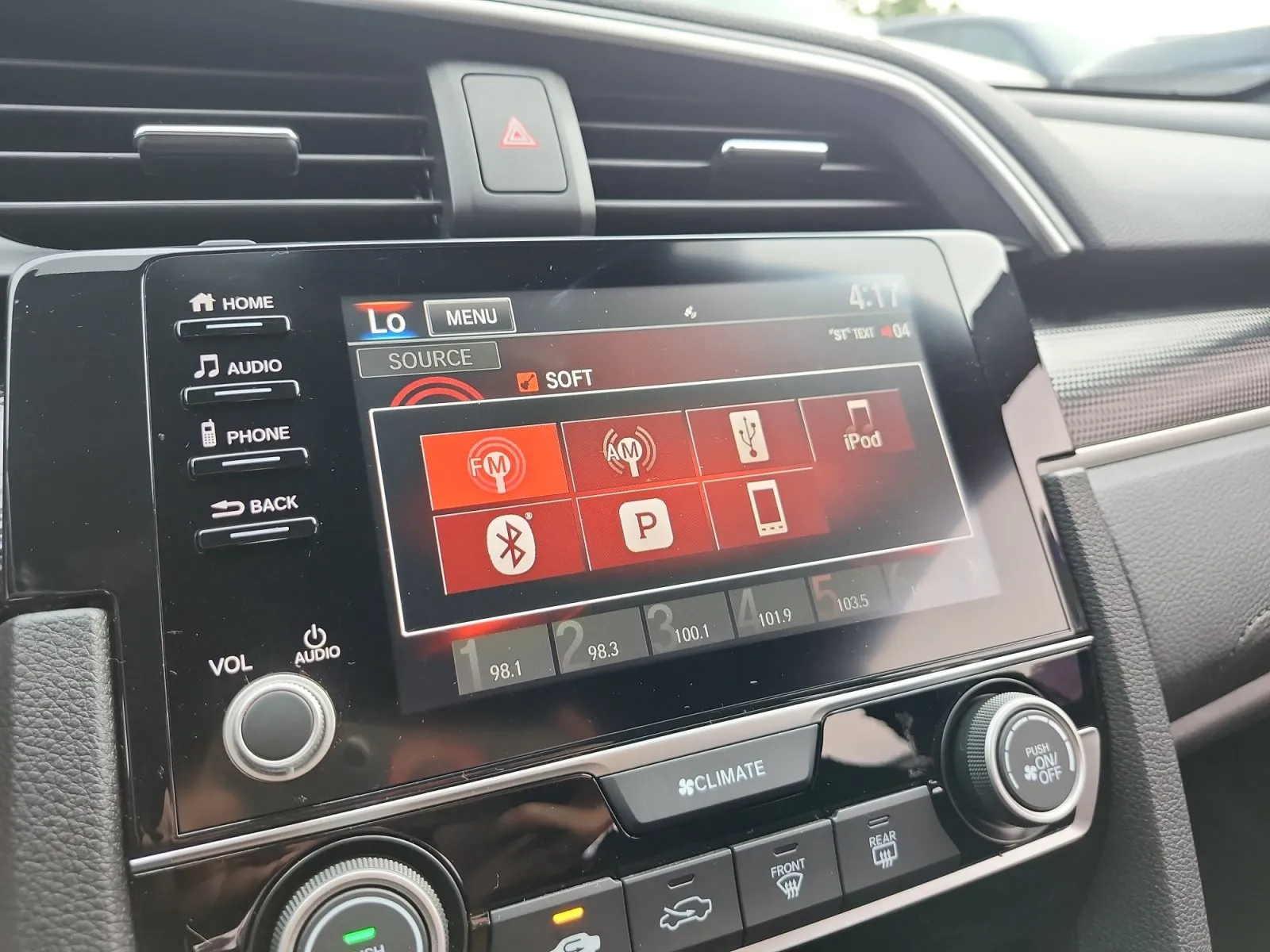 Honda Civic photo 16
