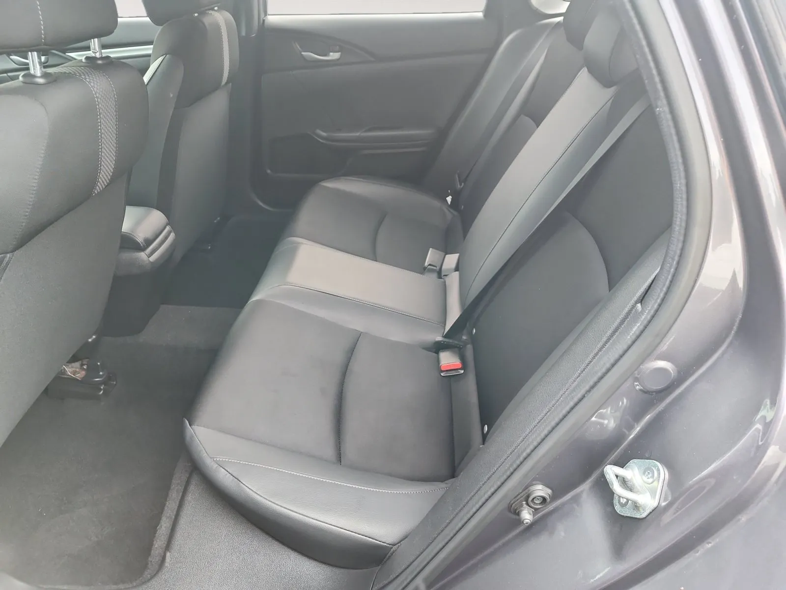 Honda Civic photo 13