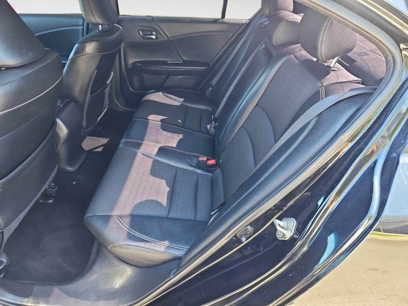 Honda Accord photo 13