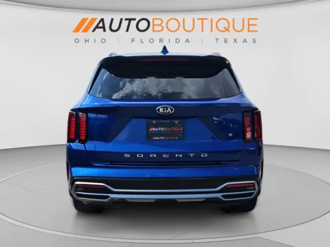 More photos of 2021 Kia Sorento S at Auto Boutique Ohio, OH