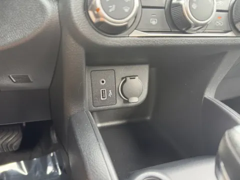 More photos of 2023 Nissan Kicks S at Auto Boutique Ohio, OH