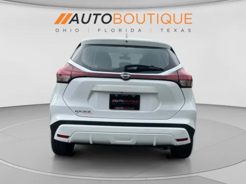 More photos of 2023 Nissan Kicks S at Auto Boutique Ohio, OH