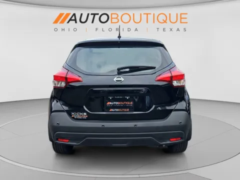 More photos of 2020 Nissan Kicks S at Auto Boutique Ohio, OH