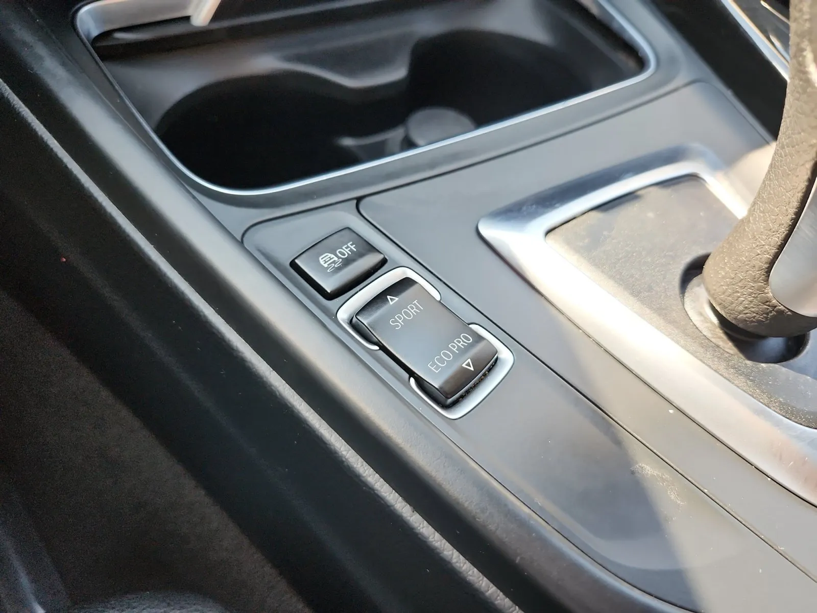 BMW 3 Series photo 20