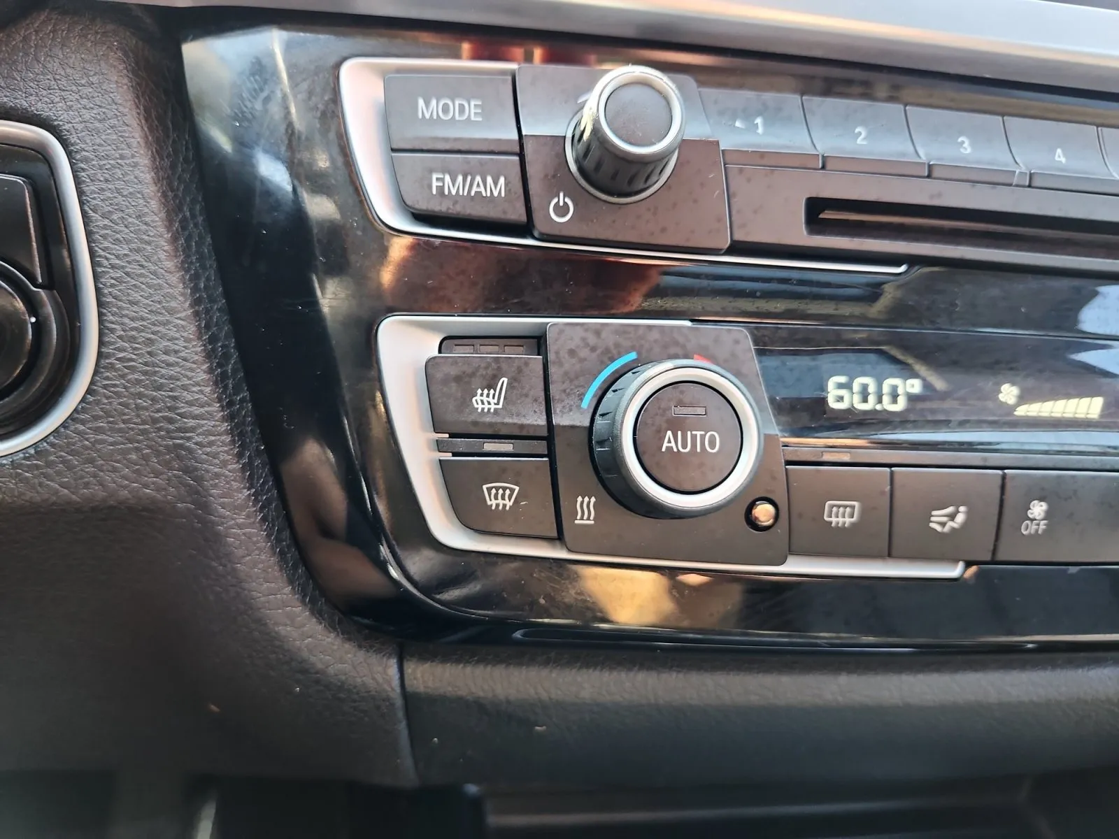 BMW 3 Series photo 19