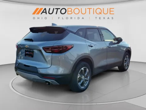 More photos of 2025 Chevrolet Blazer LT at Auto Boutique Ohio, OH