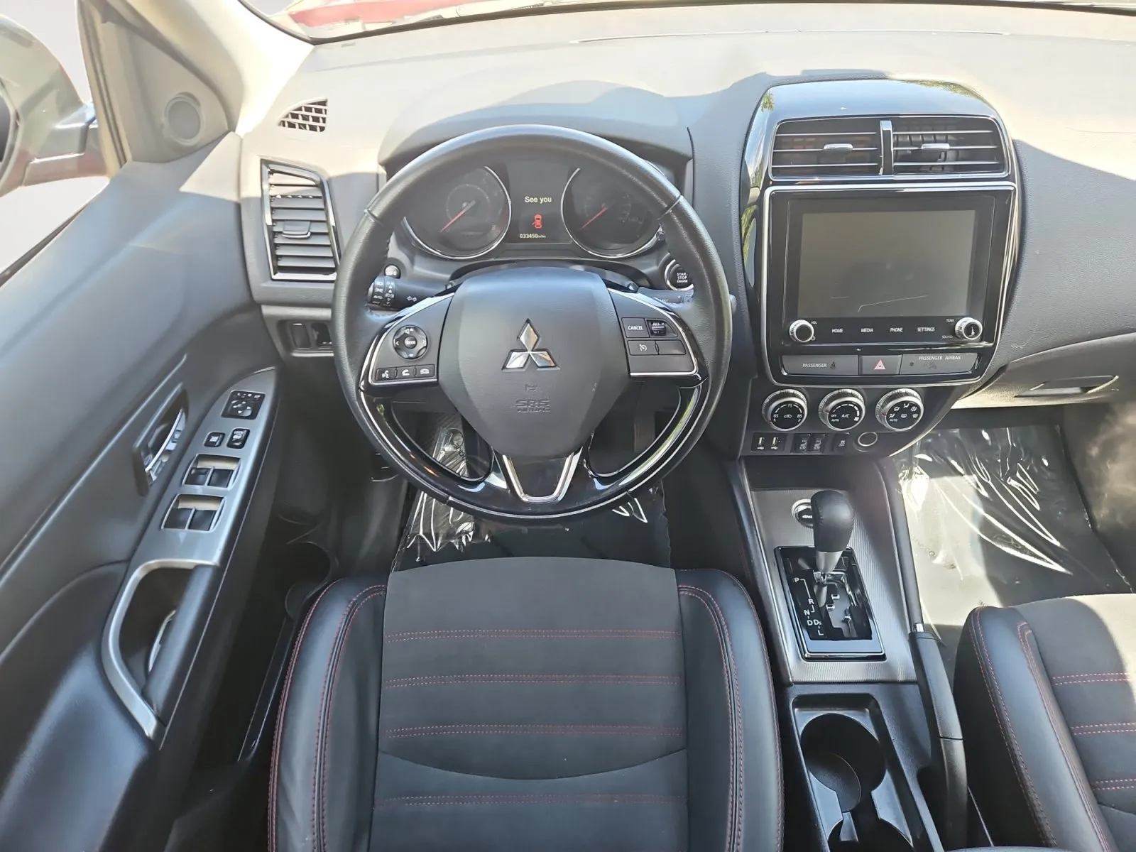 Mitsubishi Outlander Sport photo 10