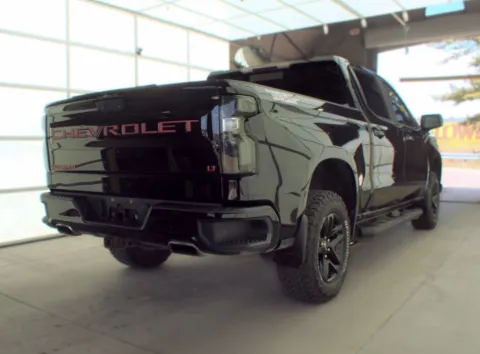 More photos of 2020 Chevrolet Silverado 1500 LT Trail Boss at Auto Boutique Ohio, OH