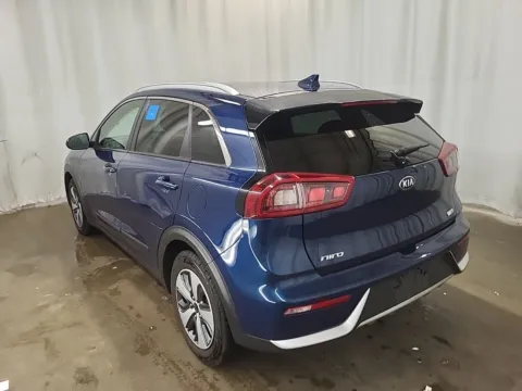 More photos of 2018 Kia Niro LX at Auto Boutique Ohio, OH