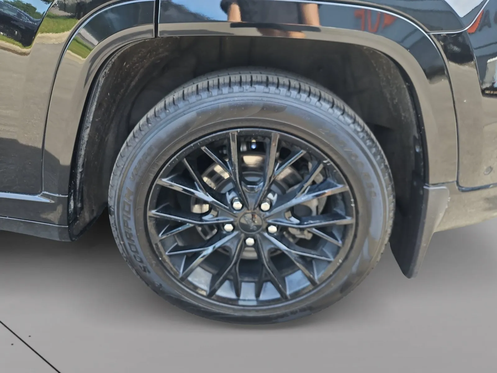 Jeep Grand Cherokee photo 15