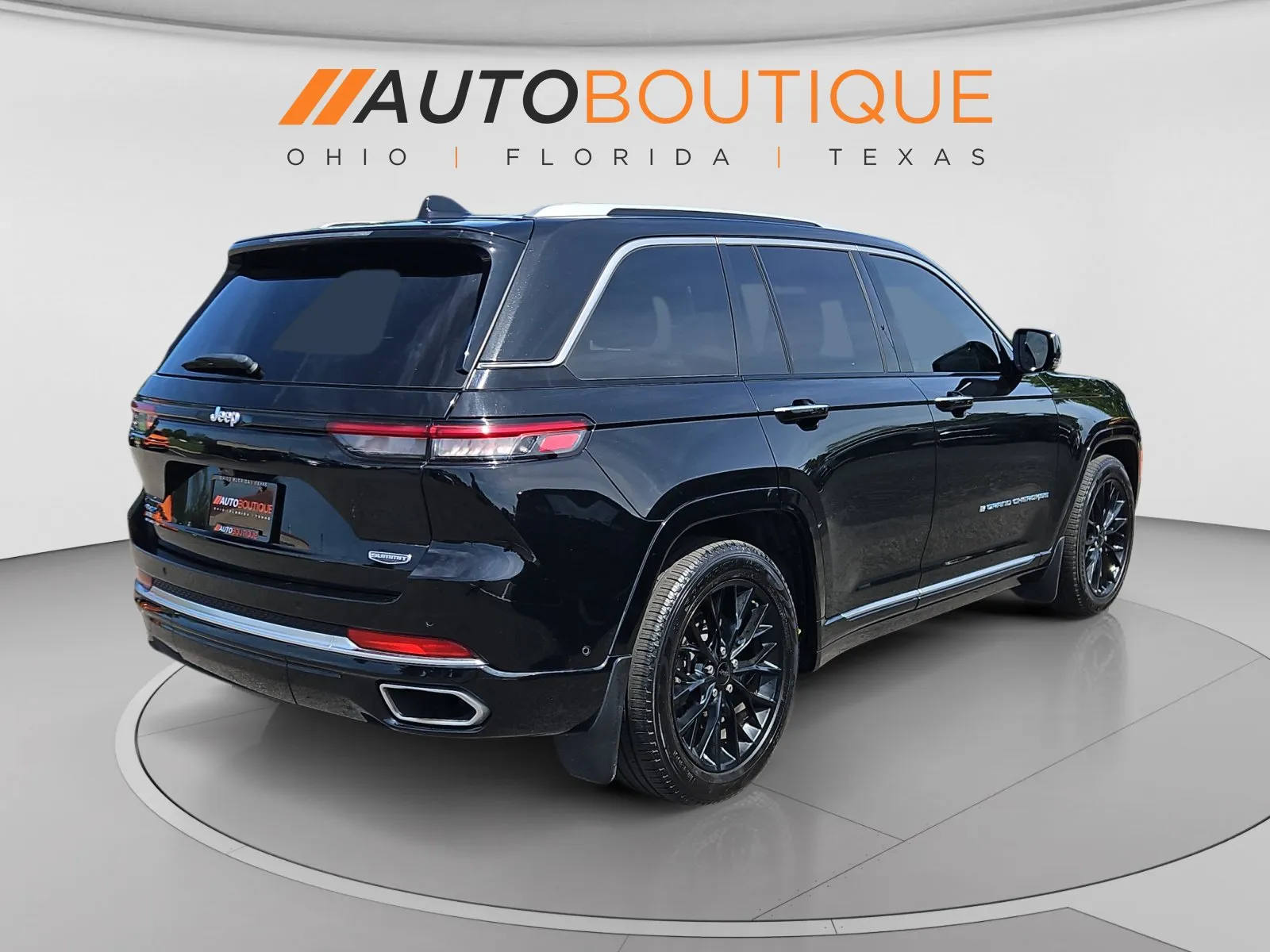 Jeep Grand Cherokee photo 5