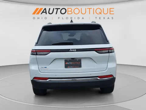More photos of 2023 Jeep Grand Cherokee 4xe at Auto Boutique Ohio, OH