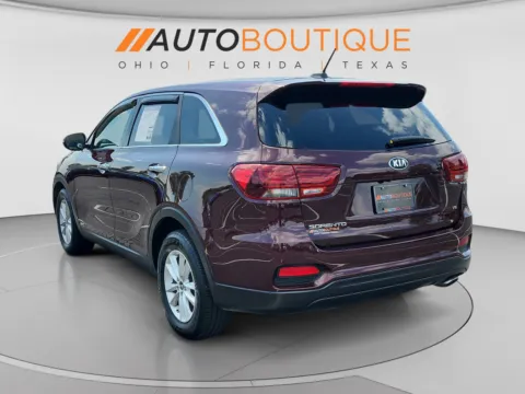 Another view of 2019 Kia Sorento LX V6 for sale in Columbus, OH at Auto Boutique Ohio