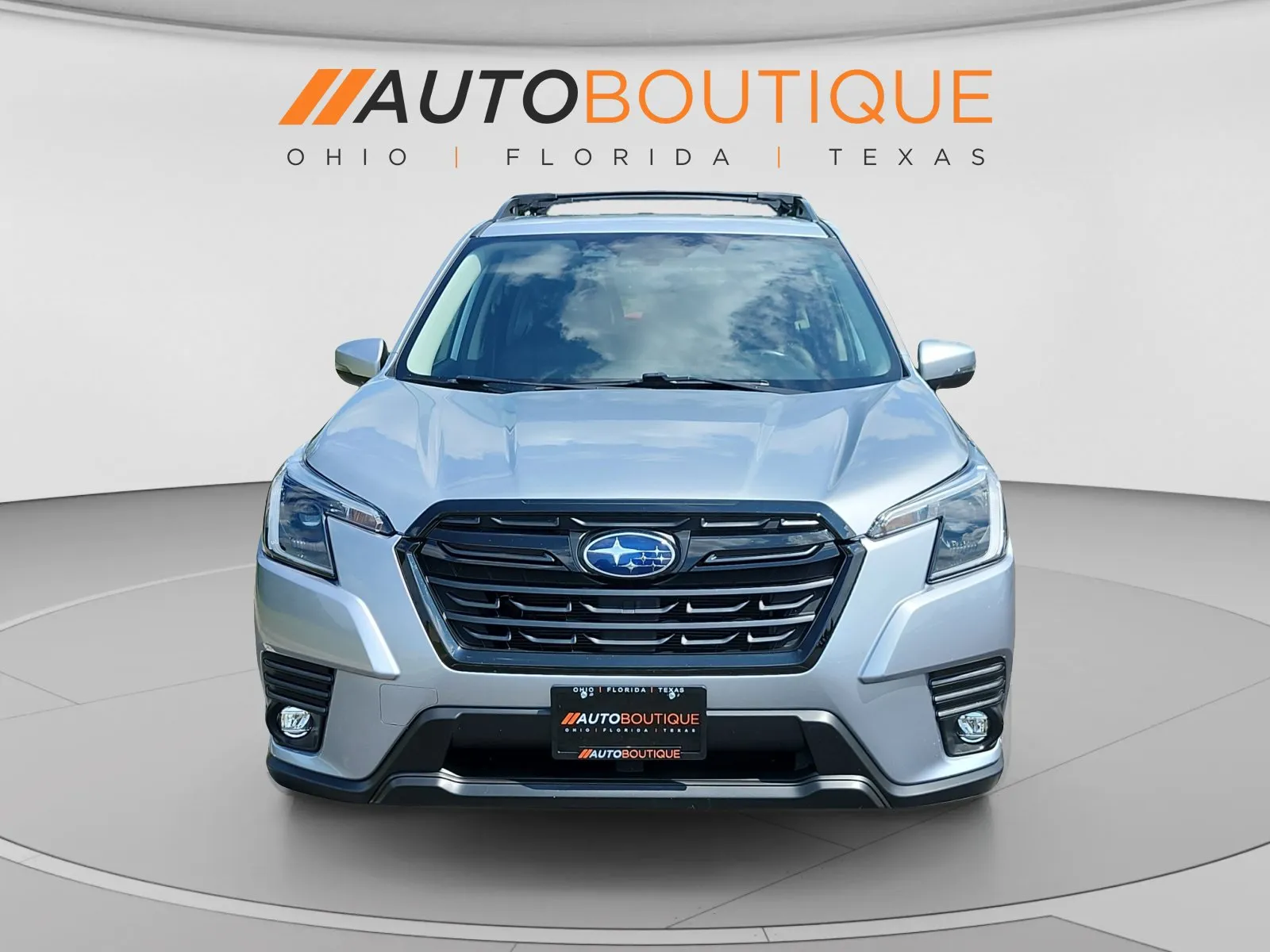 Subaru Forester photo 8
