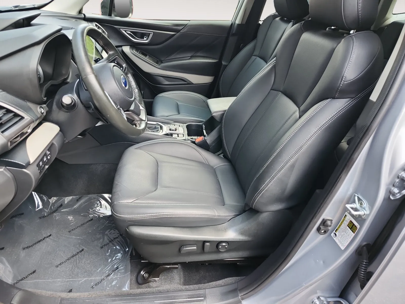 Subaru Forester photo 9