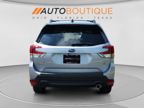 More photos of 2024 Subaru Forester Limited at Auto Boutique Ohio, OH