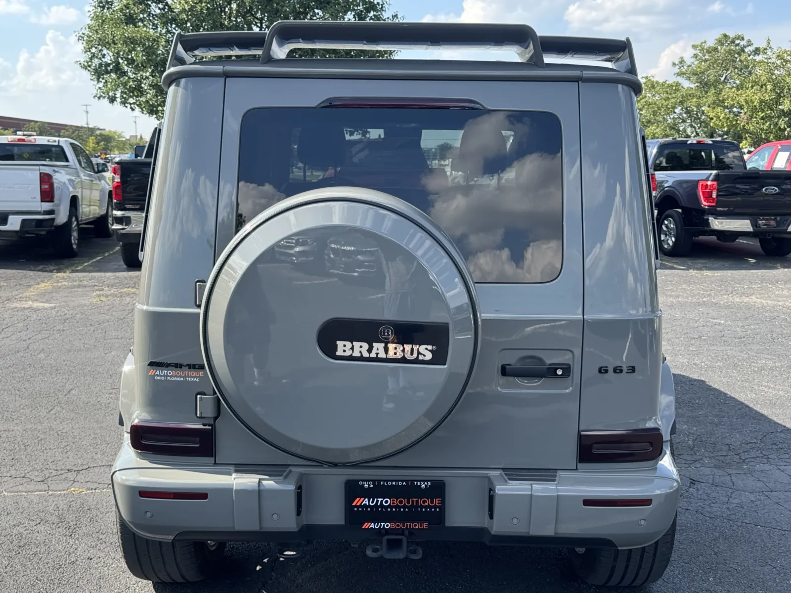 Mercedes-Benz G-Class photo 14
