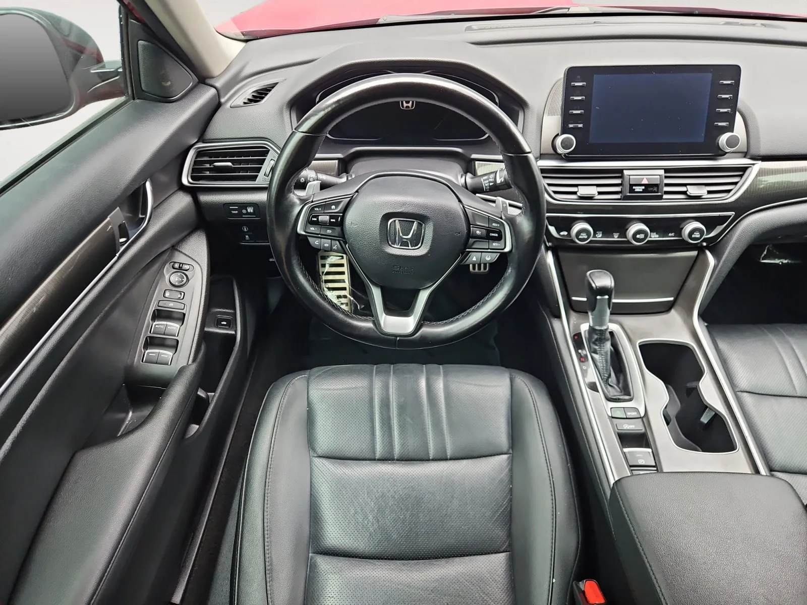 Honda Accord photo 10