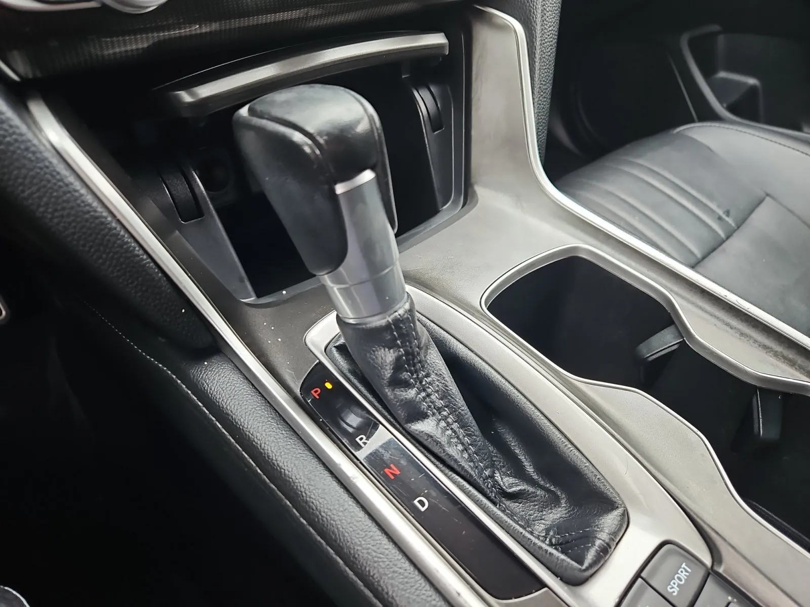 Honda Accord photo 22