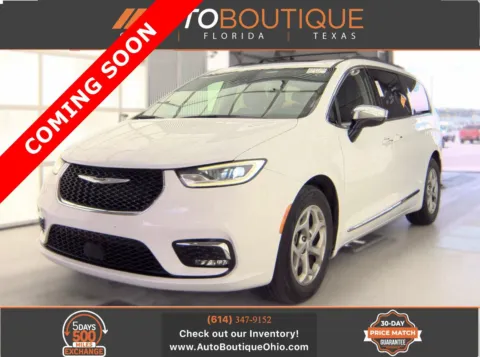 White 2023 Chrysler Pacifica Limited for sale in Columbus, OH